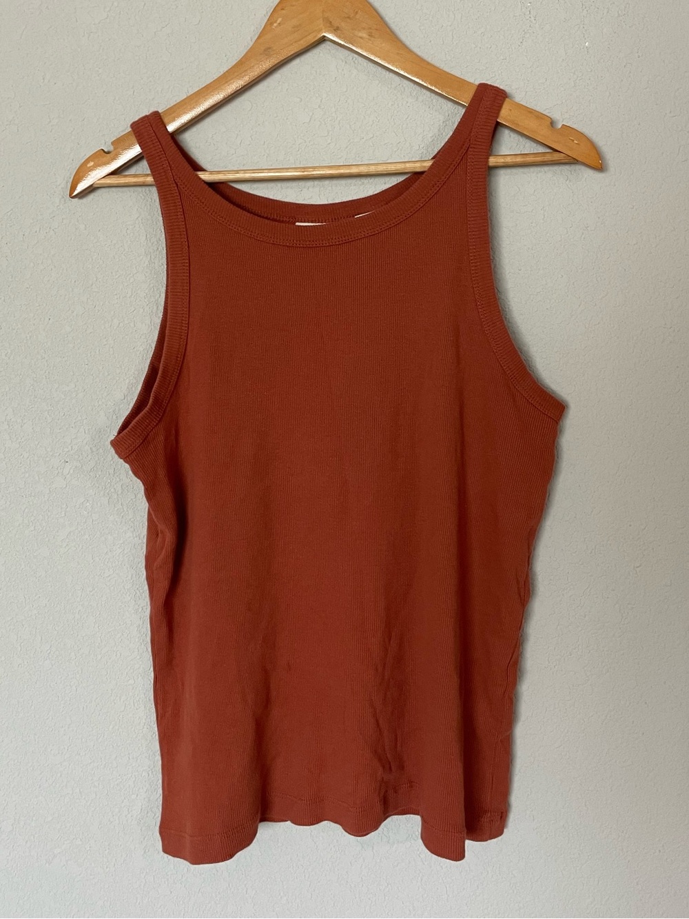 Levi's Women's Ribbed Tank Top — Rust Orange Brown XL